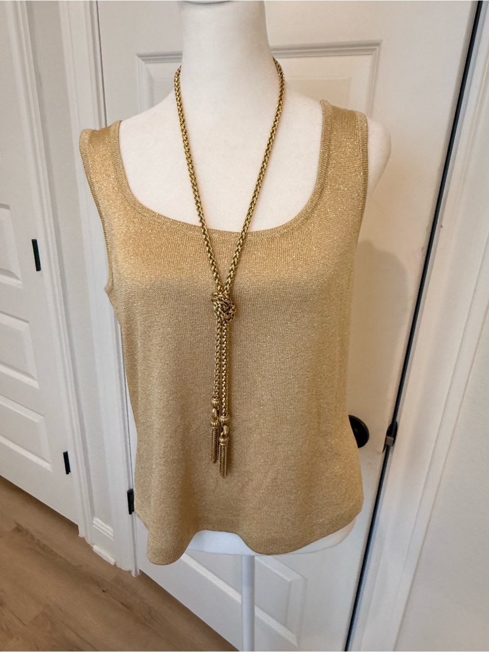 St. John Gold Metallic Scoop Neck Tank Top